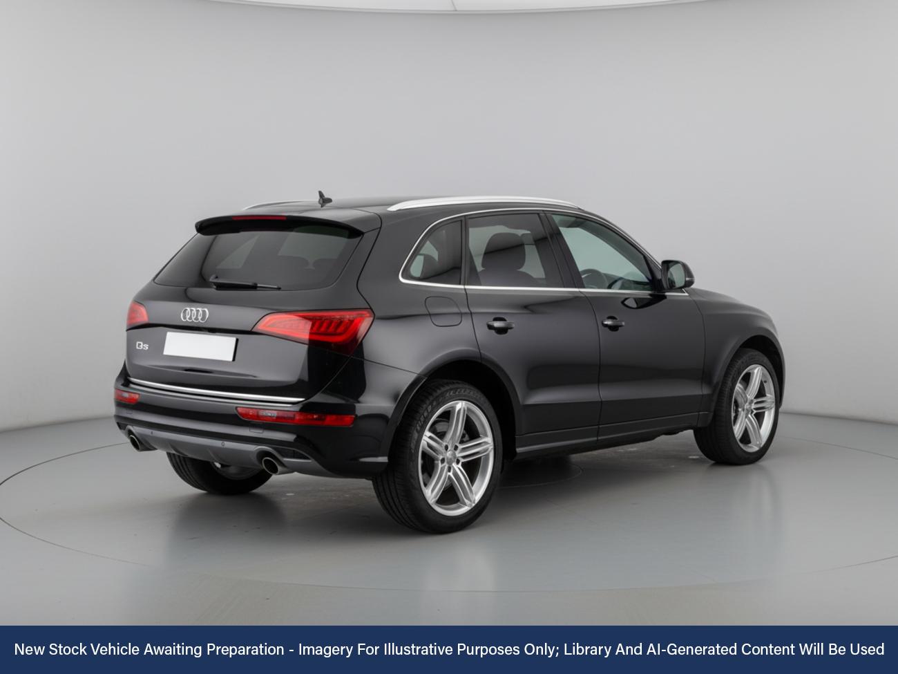 Used Audi Q5 2015 for sale - 76649230: Photo 2