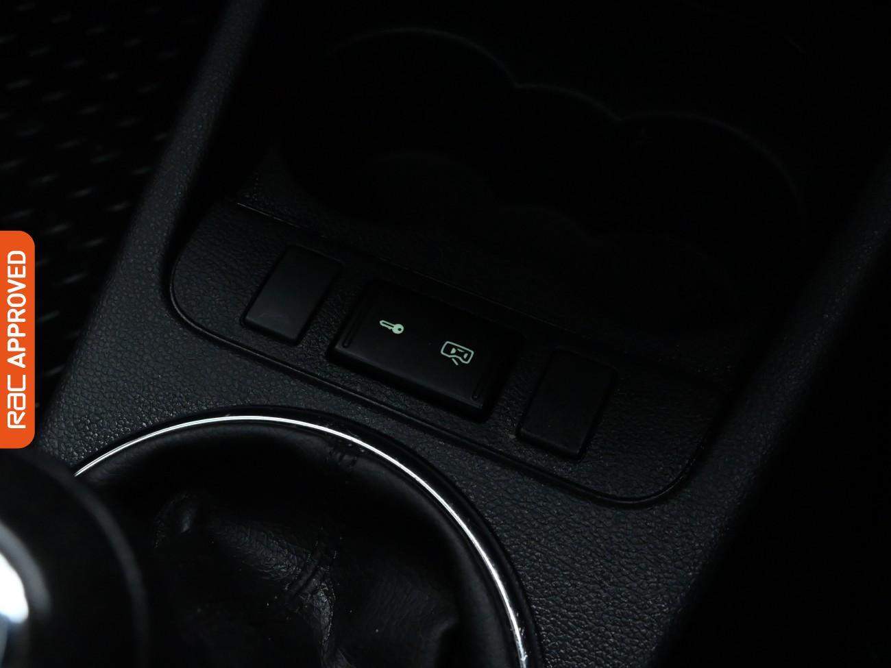 Used Skoda Roomster 2015 for sale - 76576198: Photo 19