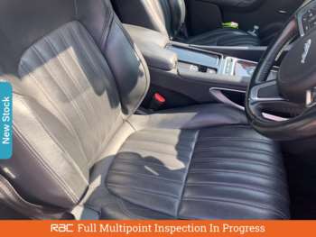 Used Jaguar F-Pace 2017 for sale - 75043327: Photo