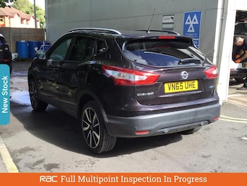Used Nissan Qashqai 2015 for sale - 75968471: Photo