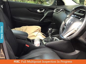 Used Nissan Qashqai 2015 for sale - 75968471: Photo