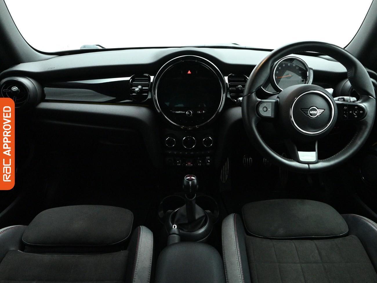 Used MINI Hatch 2022 for sale - 78105106: Photo 2