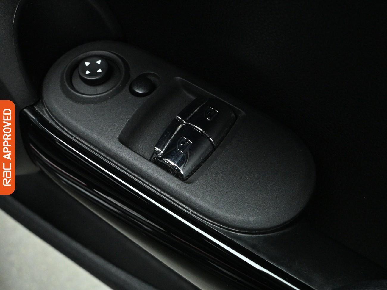 Used MINI Hatch 2022 for sale - 78105106: Photo 25