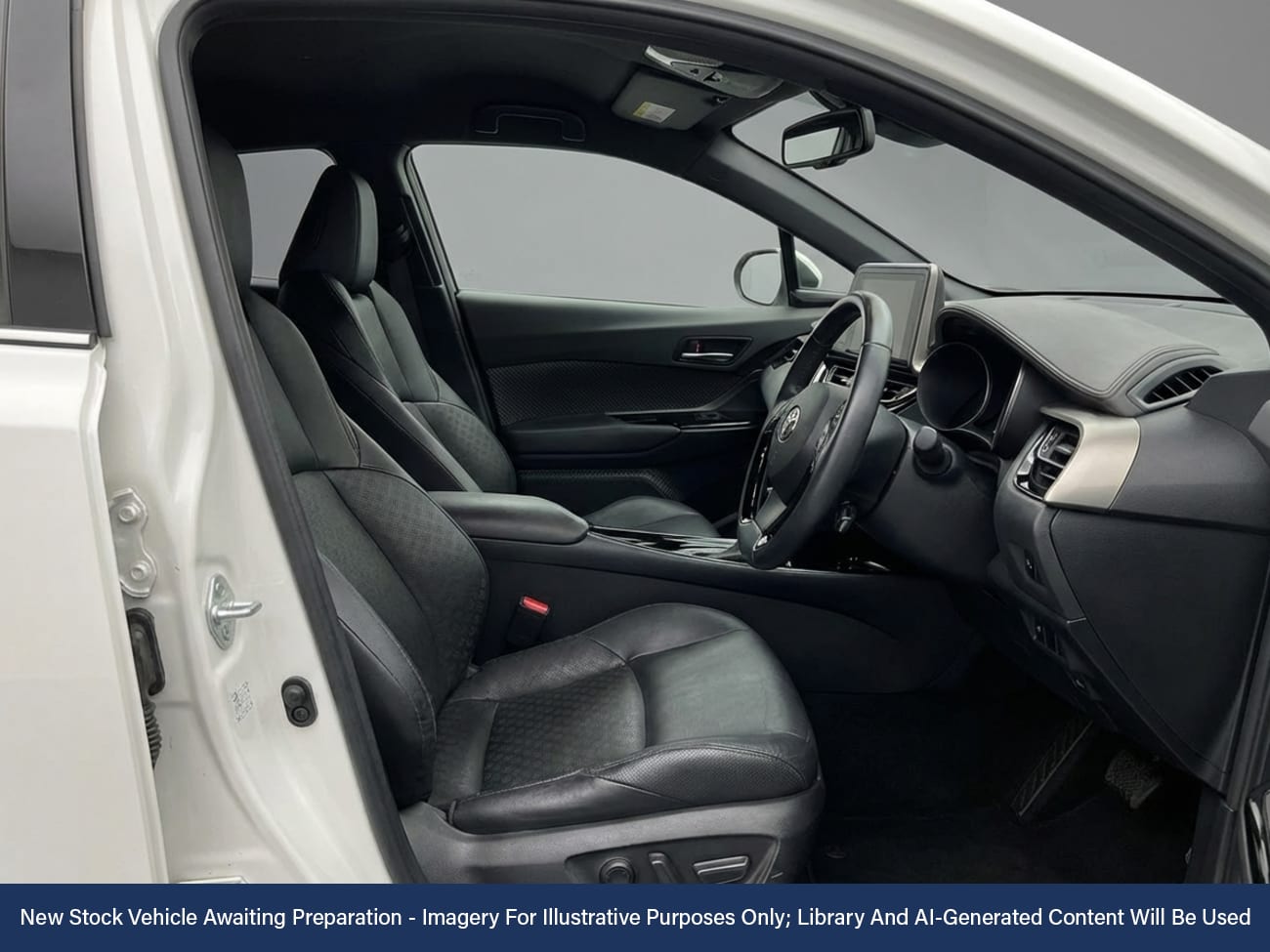 Used Toyota C-HR 2023 for sale - 77775865: Photo 3