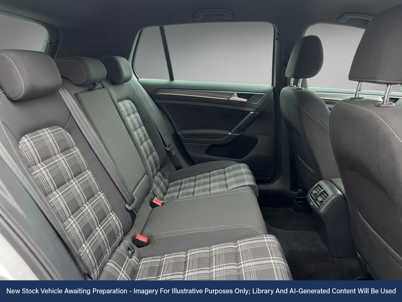 Used Volkswagen Golf 2018 for sale - 77703396: Photo 4