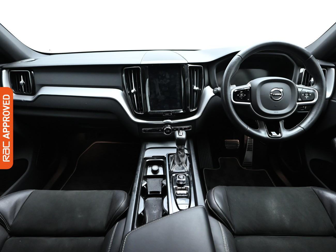 Used Volvo XC60 2019 for sale - 76495269: Photo 2