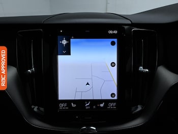 Used Volvo XC60 2019 for sale - 76495269: Photo