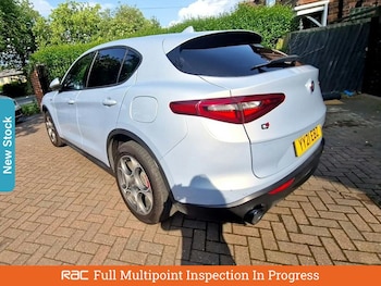 Used Alfa Romeo Stelvio 2021 for sale - 75785762: Photo