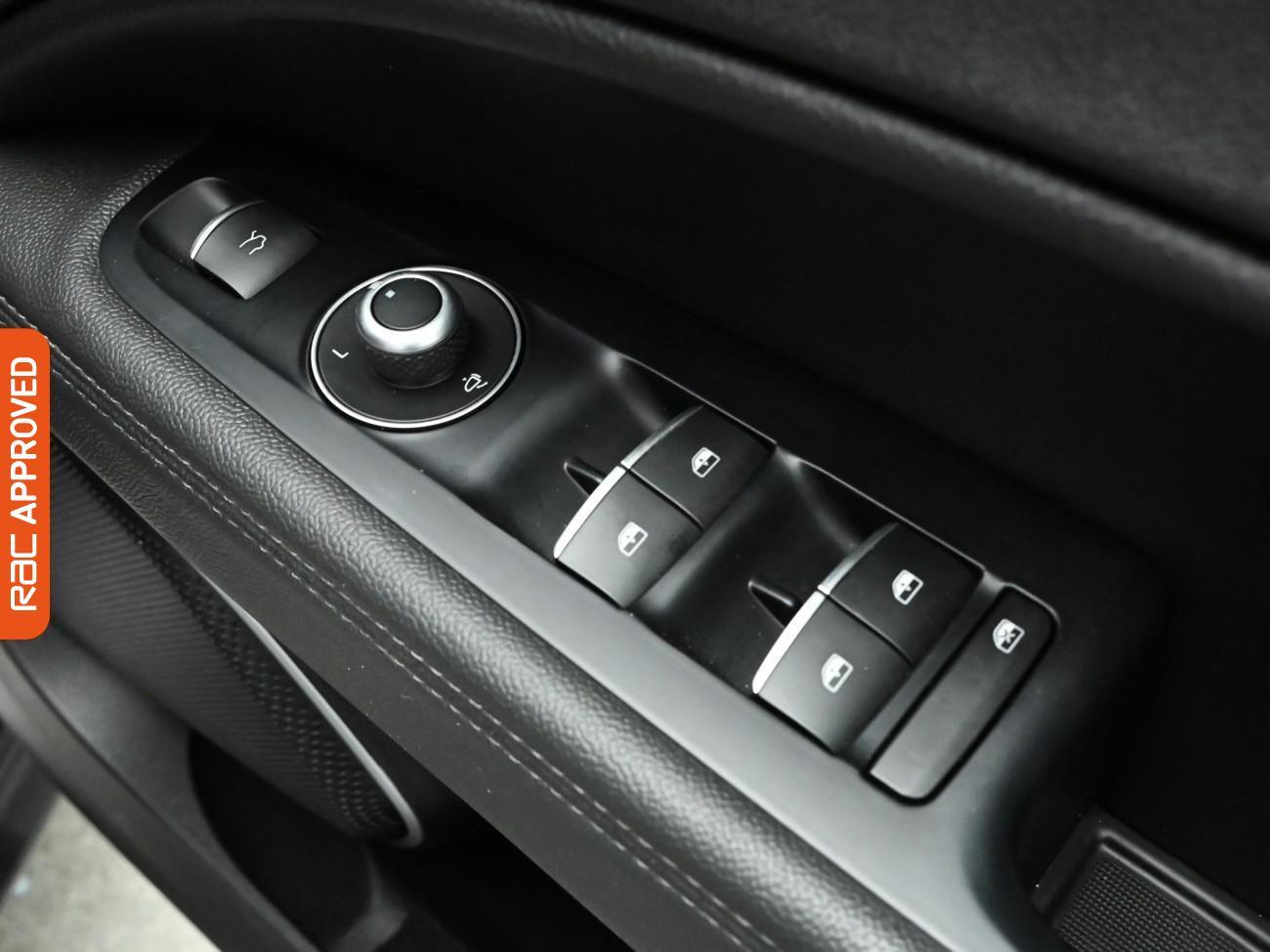 Used Alfa Romeo Stelvio 2021 for sale - 75785762: Photo 35