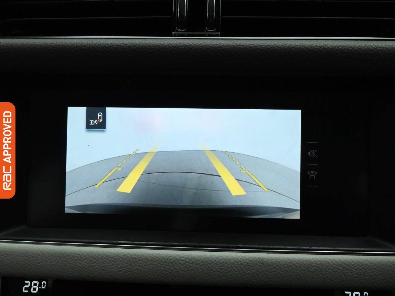 Used Jaguar XF 2016 for sale - 77374341: Photo 17