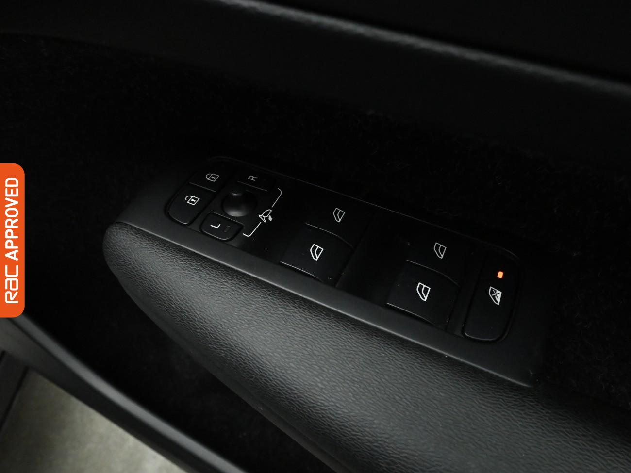 Used Volvo XC40 2019 for sale - 76705516: Photo 23