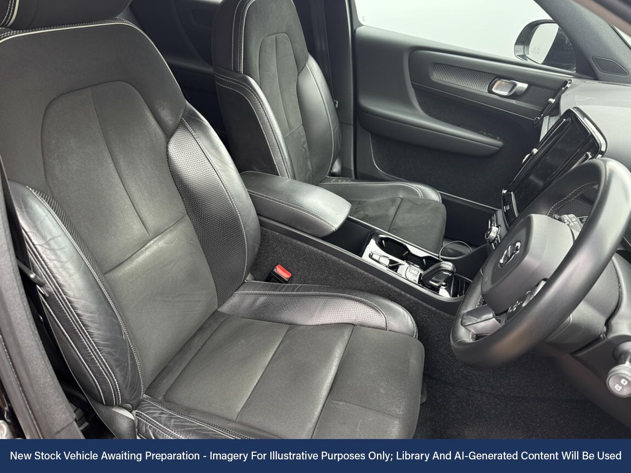 Used Volvo XC40 2019 for sale - 76705516: Photo 3