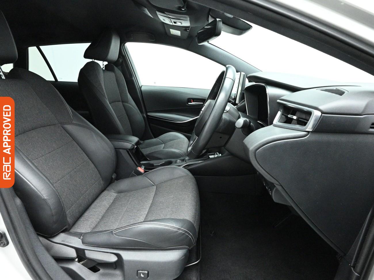 Used Toyota Corolla 2021 for sale - 77935759: Photo 12