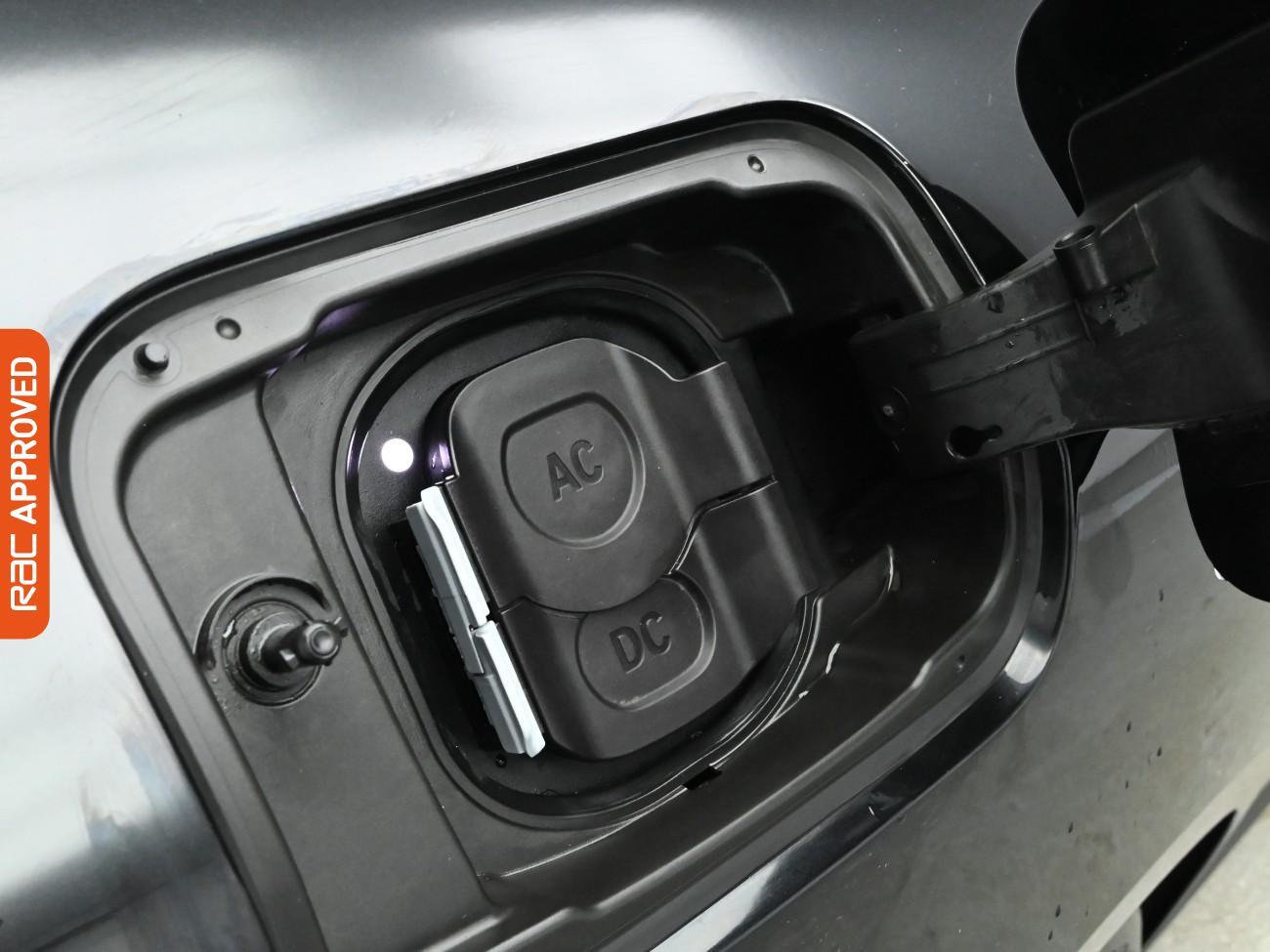 Used BMW i4 2022 for sale - 76919257: Photo 17