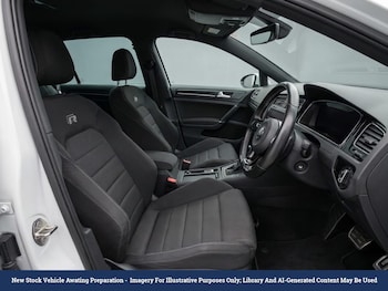 Used Volkswagen Golf 2019 for sale - 79604803: Photo