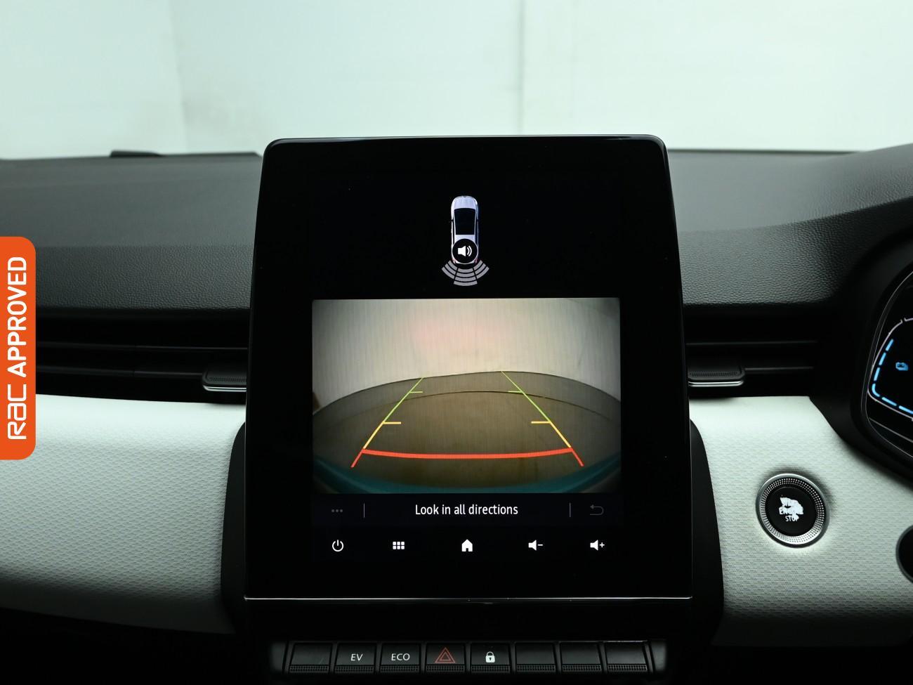 Used Renault Clio 2021 for sale - 76878316: Photo 15