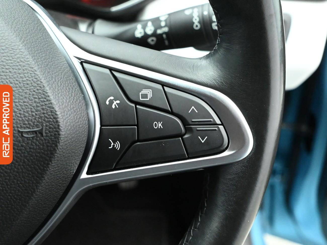 Used Renault Clio 2021 for sale - 76878316: Photo 23