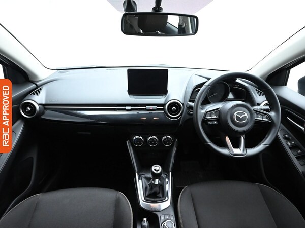 Used Mazda Mazda2 2022 for sale - 76206777: Photo 2