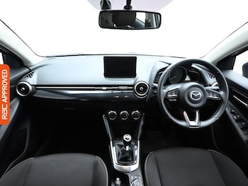 Used Mazda Mazda2 2022 for sale - 76206777: Photo 2