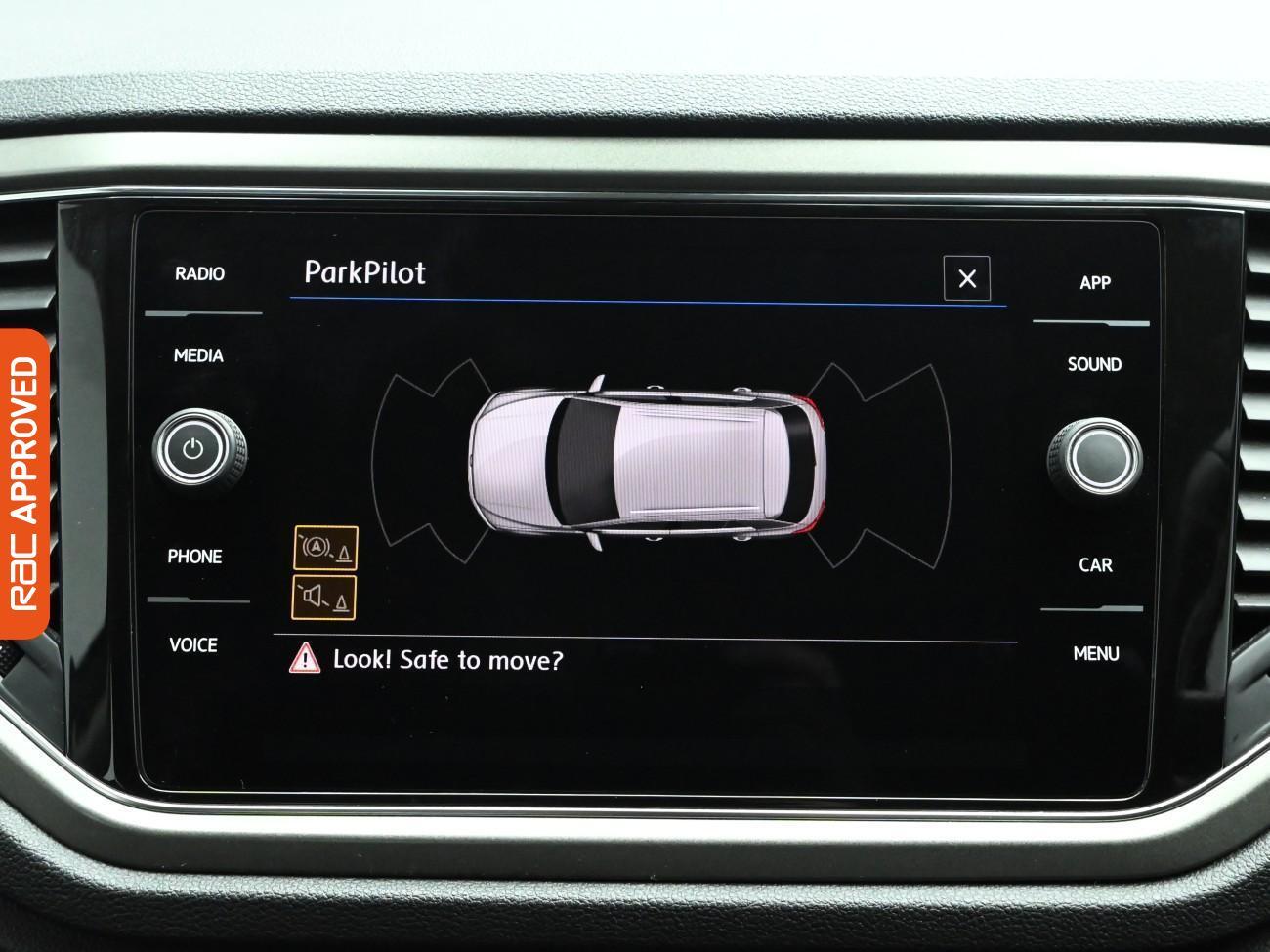 Used Volkswagen T-Roc 2020 for sale - 76919313: Photo 3