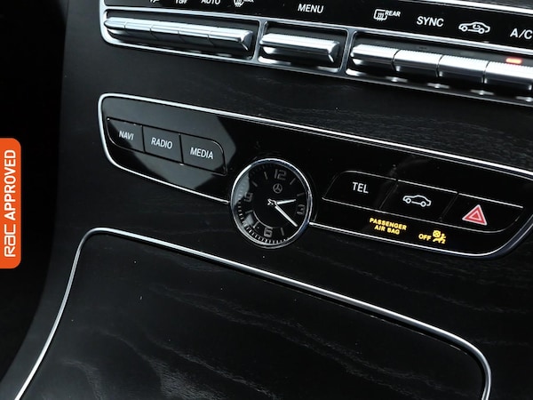 Used Mercedes-Benz C Class 2019 for sale - 76262672: Photo 14