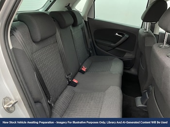 Used Volkswagen Polo 2017 for sale - 77773999: Photo