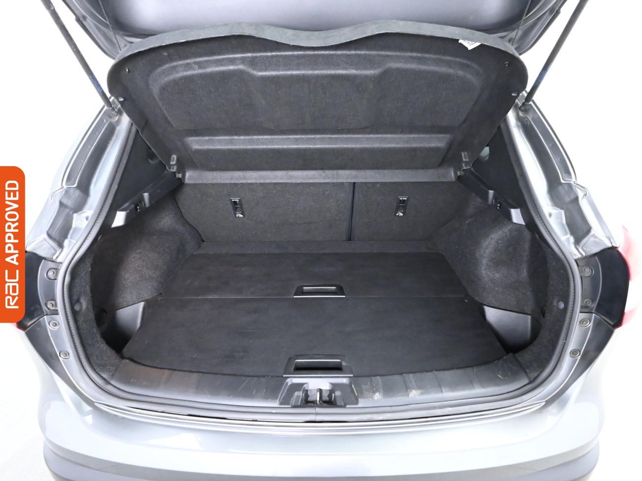 Used Nissan Qashqai 2017 for sale - 76170307: Photo 13