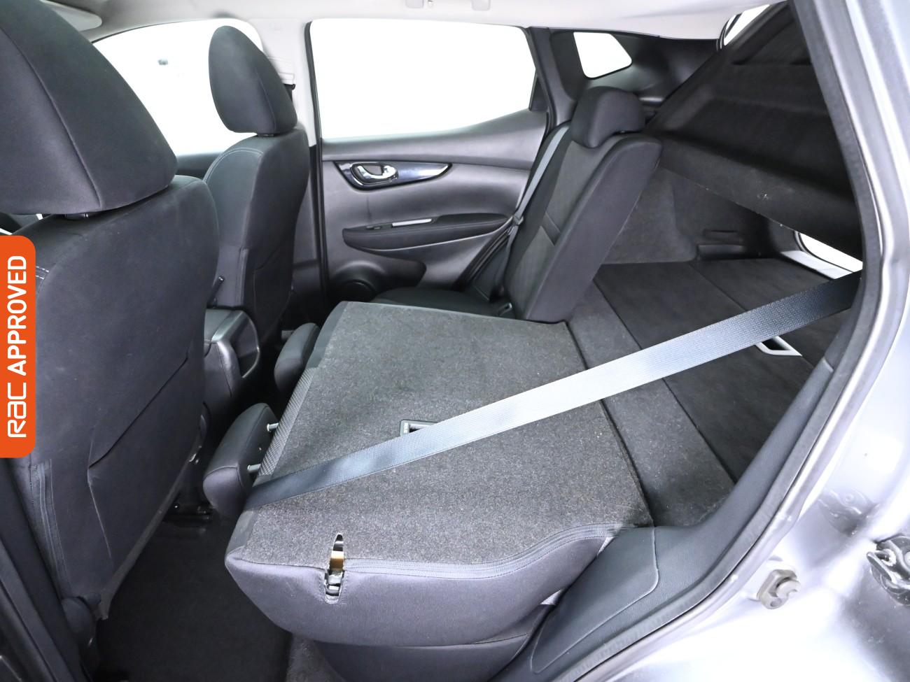 Used Nissan Qashqai 2017 for sale - 76170307: Photo 24