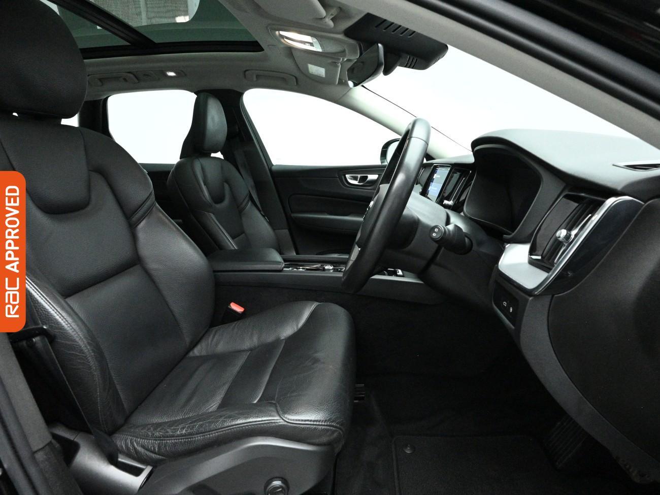 Used Volvo XC60 2023 for sale - 77779599: Photo 12