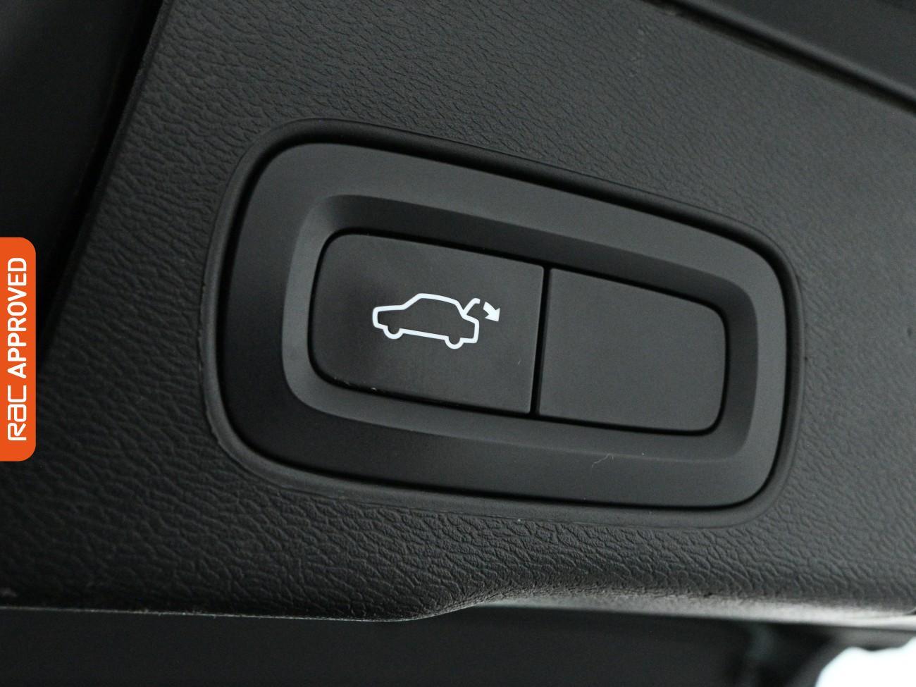 Used Volvo XC60 2023 for sale - 77779599: Photo 15