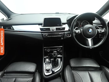 Used BMW 2 Series 2018 for sale - 77233314: Photo