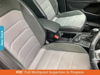 Used Volkswagen Tiguan 2019 for sale - 75932831: Photo