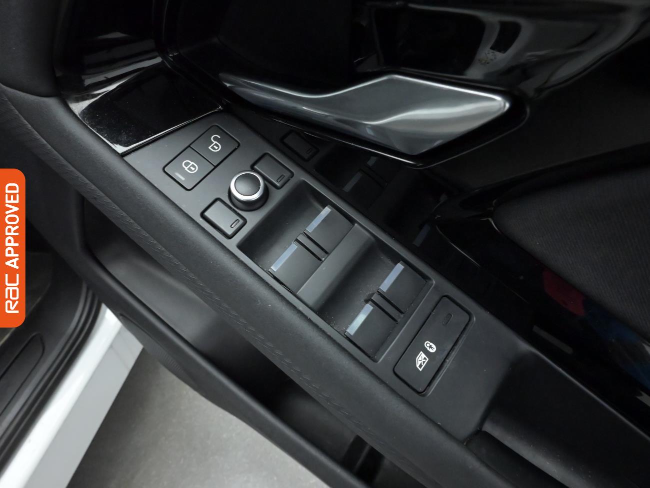 Used Land Rover Range Rover Evoque 2020 for sale - 76300118: Photo 26