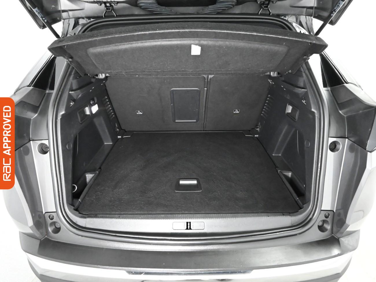 Used Peugeot 3008 2018 for sale - 77502188: Photo 24