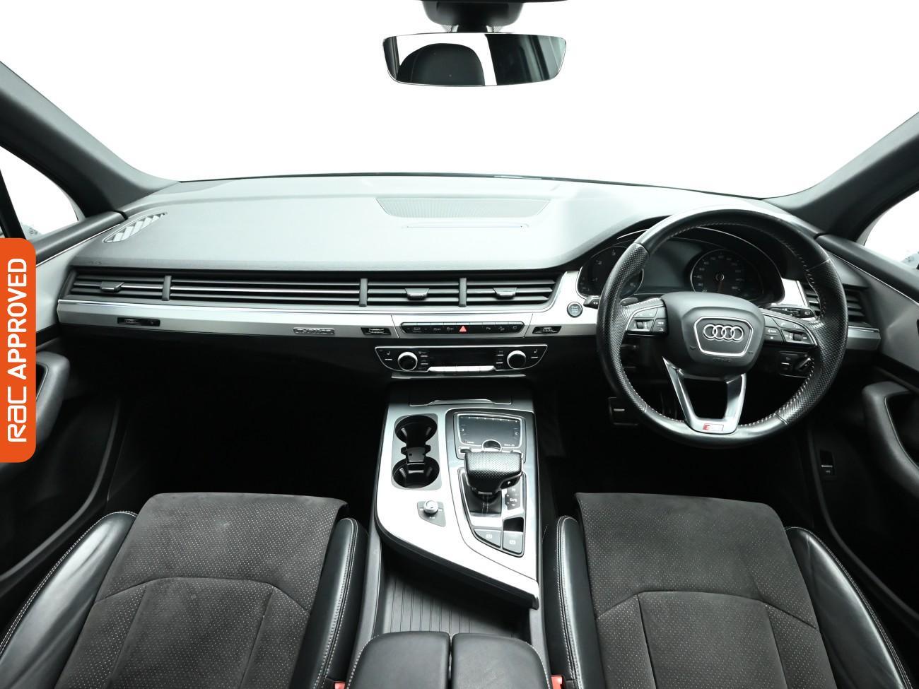 Used Audi Q7 2017 for sale - 76805257: Photo 2