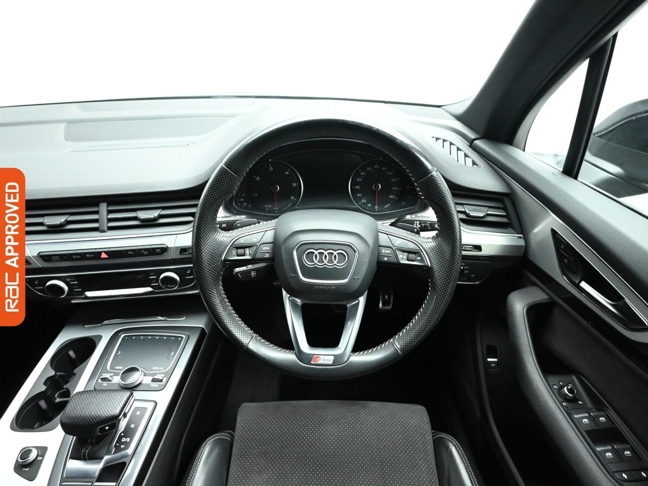 Used Audi Q7 2017 for sale - 76805257: Photo 9