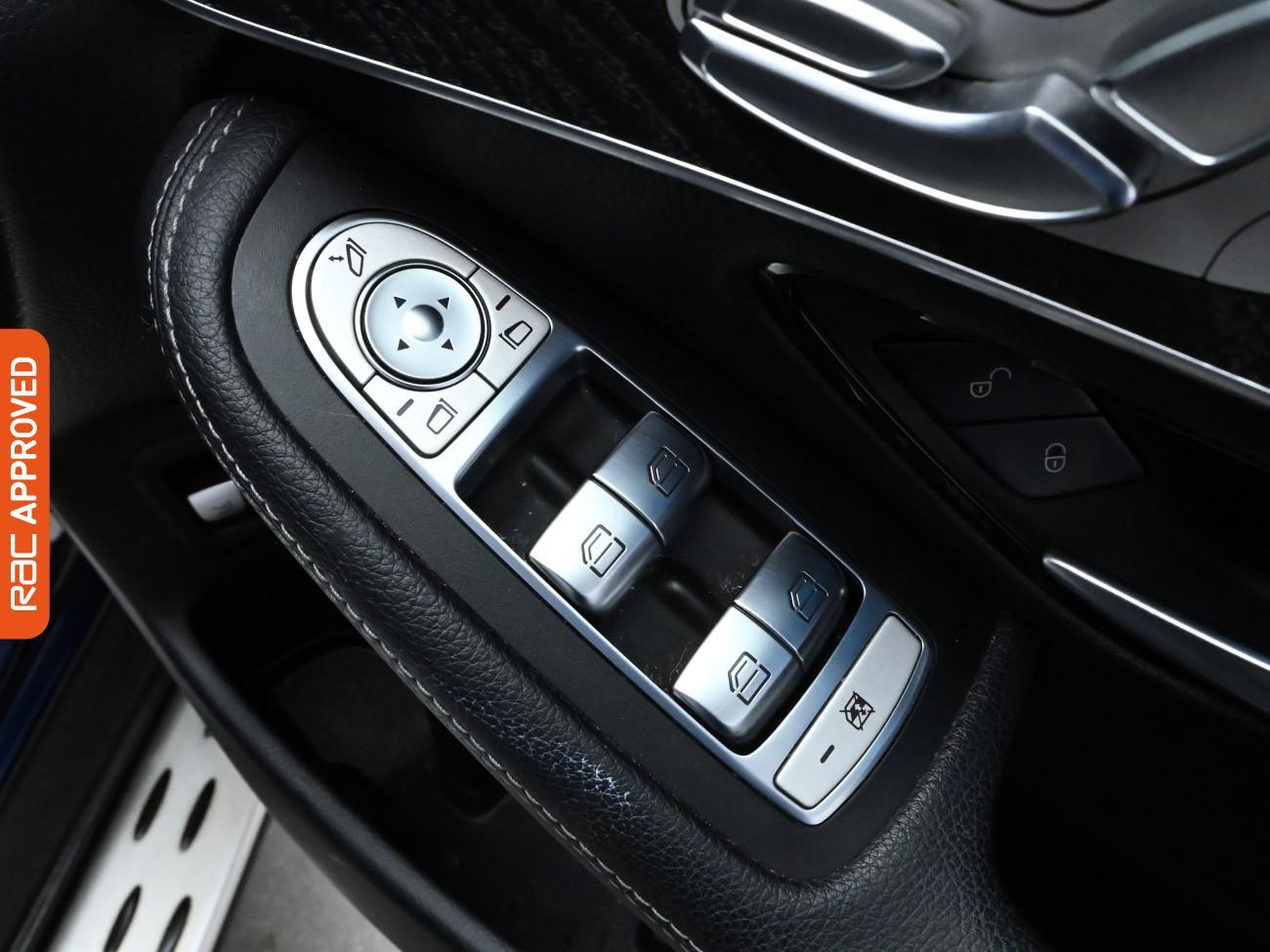 Used Mercedes-Benz GLC 2018 for sale - 76495304: Photo 29