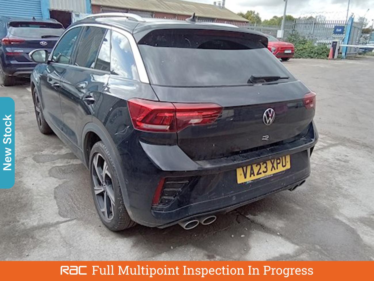 Used Volkswagen T-Roc 2023 for sale - 76364733: Photo 2