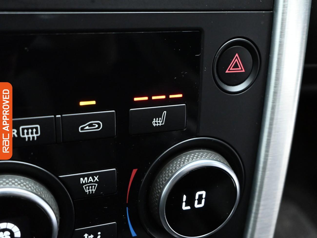 Used Land Rover Discovery Sport 2017 for sale - 77432084: Photo 17