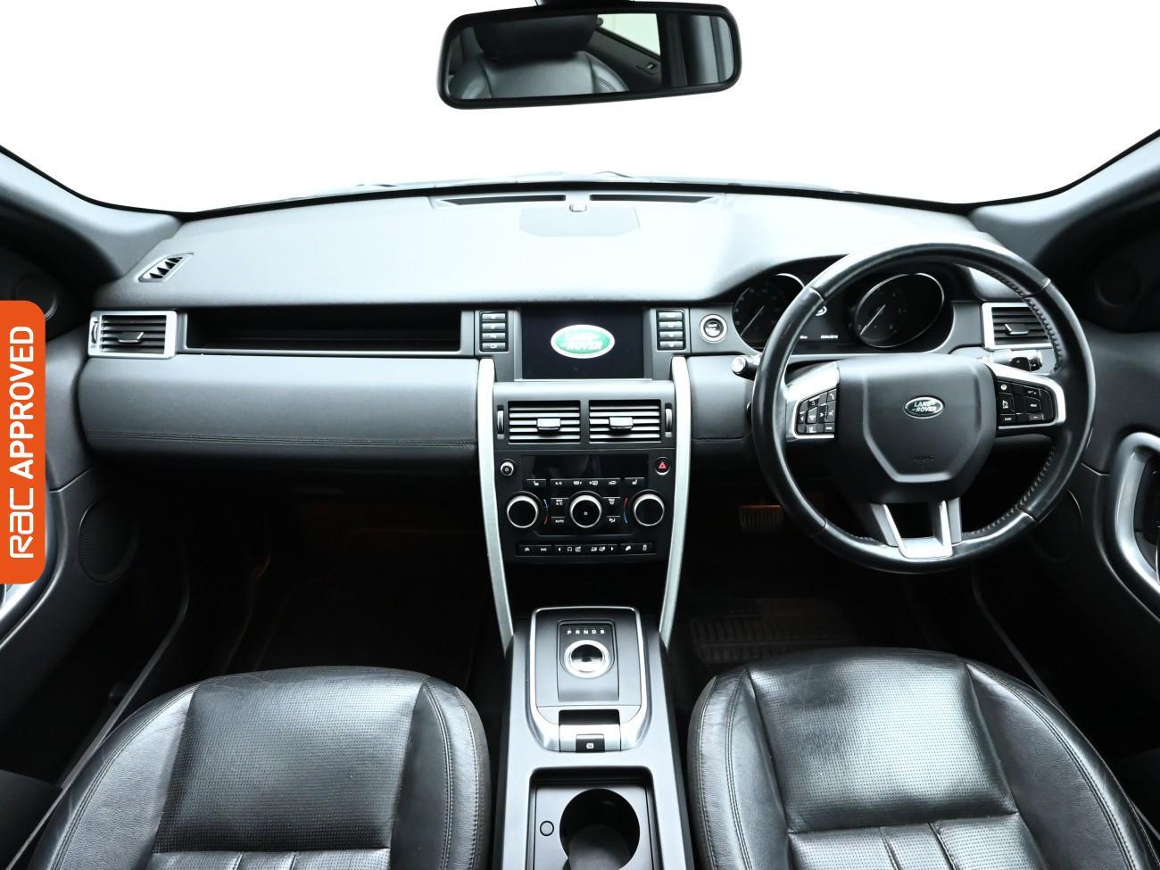 Used Land Rover Discovery Sport 2017 for sale - 77432084: Photo 2