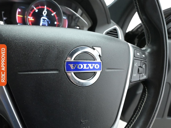 Used Volvo XC60 2016 for sale - 75626429: Photo 25