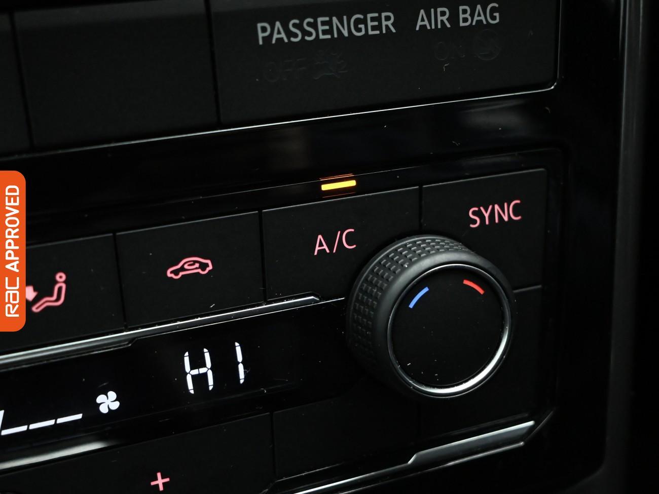 Used Volkswagen T-Cross 2021 for sale - 76972716: Photo 18