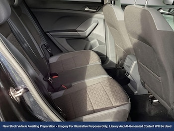 Used Volkswagen T-Cross 2021 for sale - 76972716: Photo