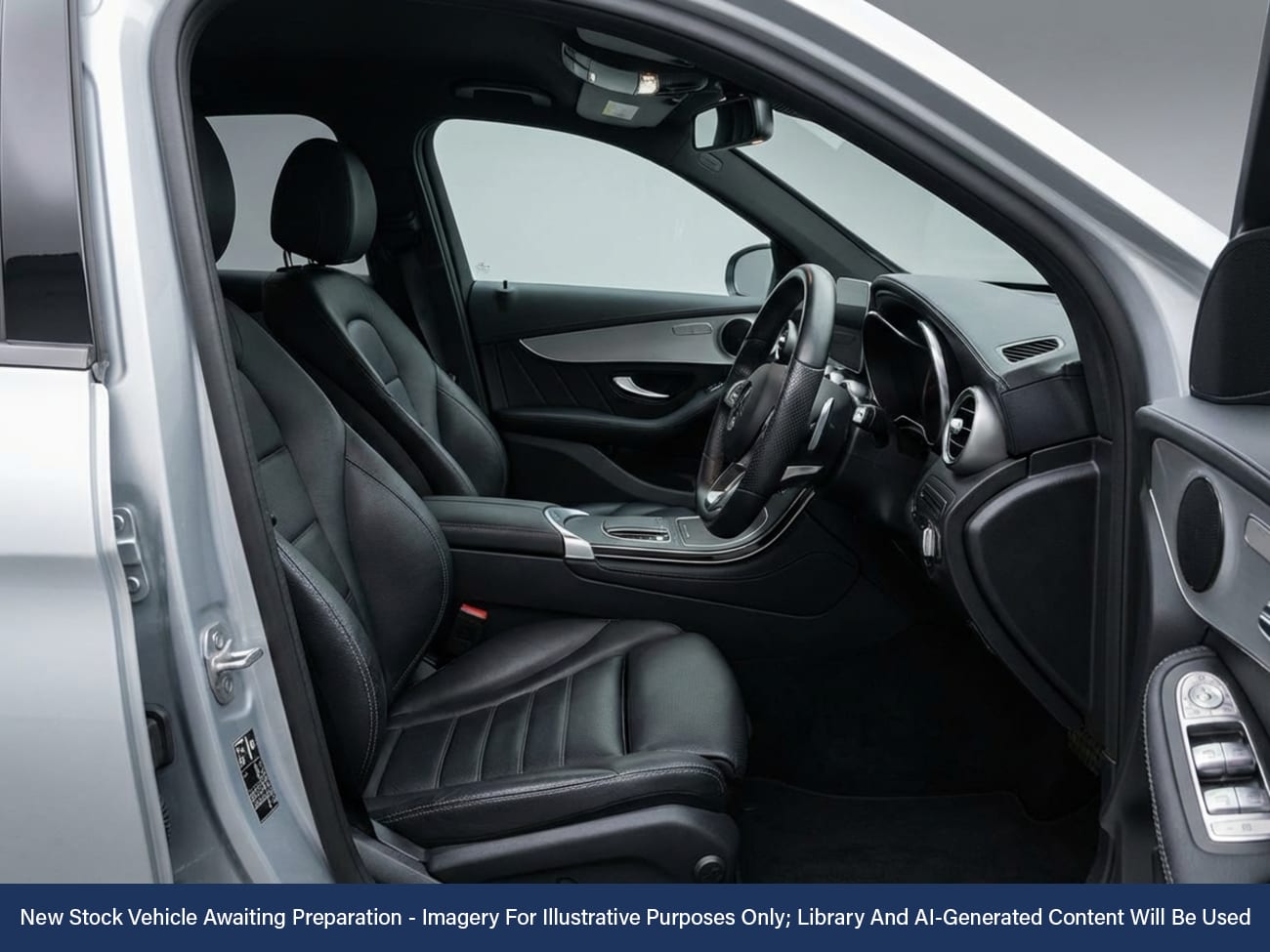 Used Mercedes-Benz GLC 2022 for sale - 77527294: Photo 3