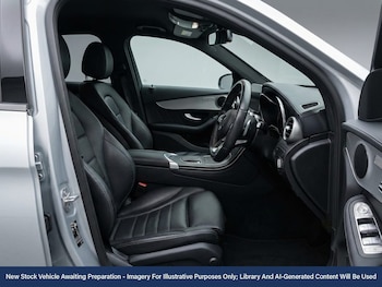 Used Mercedes-Benz GLC 2022 for sale - 77527294: Photo