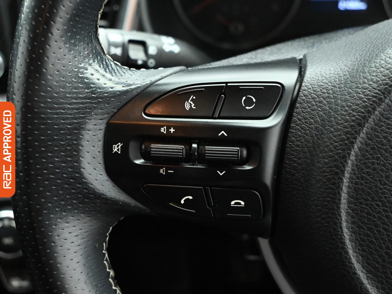 Used Kia Stonic 2020 for sale - 76909502: Photo 19