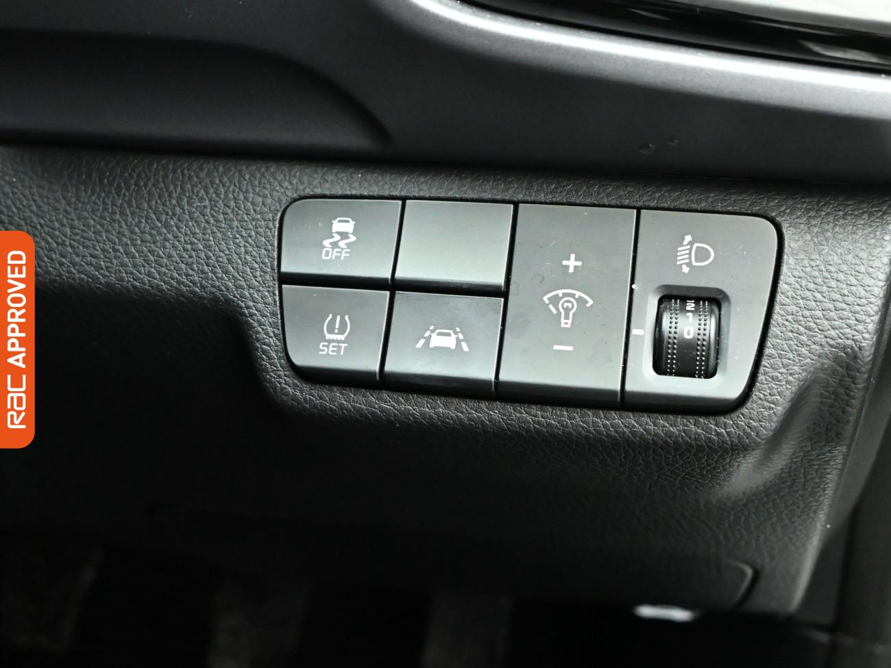 Used Kia Stonic 2020 for sale - 76909502: Photo 22