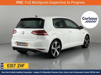 Used Volkswagen Golf 2017 for sale - 77779636: Photo