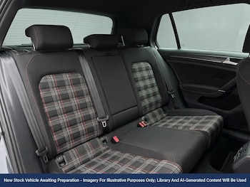 Used Volkswagen Golf 2017 for sale - 77779636: Photo