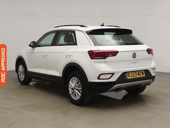 Used Volkswagen T-Roc 2023 for sale - 79029644: Photo